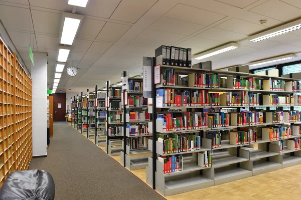 Lesesaal in der Bereichsbibliothek Forstwissenschaften