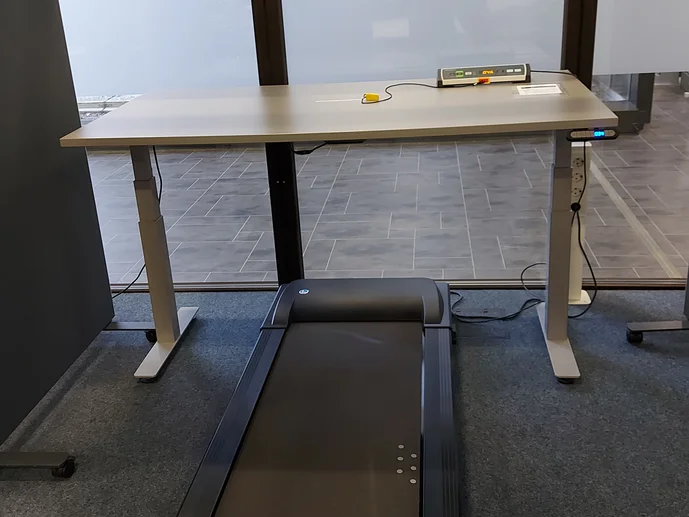 Laufband in der Medizinbibliothek